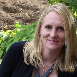 Meet your Posher, Teresa